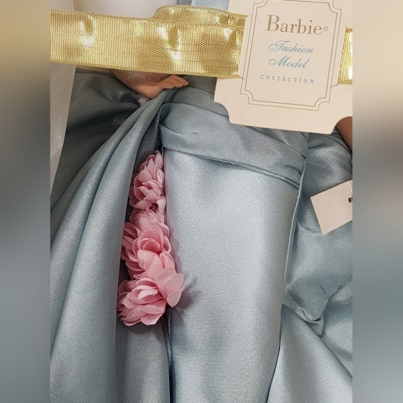 NRFB Mattel, Barbie Silkstone Fashion Model “Delphine” Doll Limited Edition, NIB - Picture 4 of 15